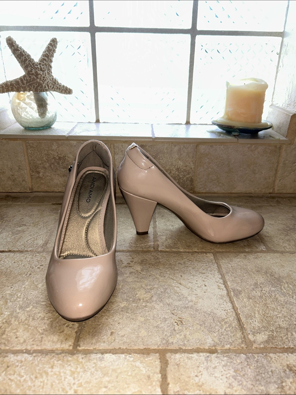Andiamo Nude Patent Mid-Height Pumps